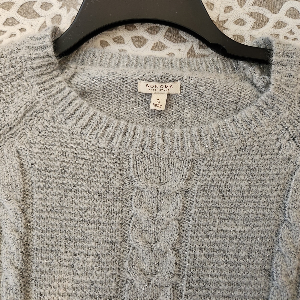 💥SALE💥Sonoma, Large, Womens Light Gray with Silver Metallic Thread Sweater - Picture 3 of 6